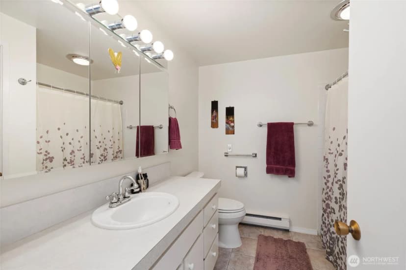 Property photo for 1301 S 3rd Avenue #4b, Sequim photo 12