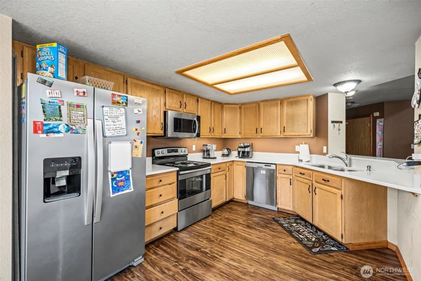 Property photo for 5520 Cricket Ln Se, Lacey photo 11