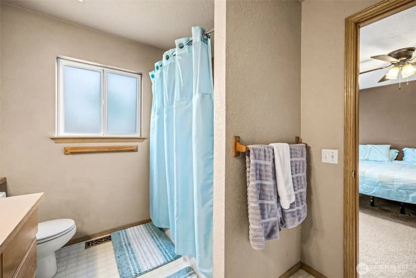 Property photo for 5520 Cricket Ln Se, Lacey photo 21
