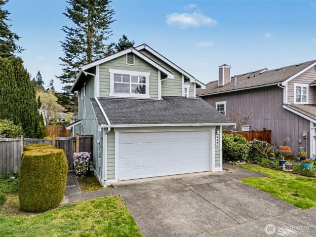 Property photo for 5520 Cricket Ln Se, Lacey photo 2