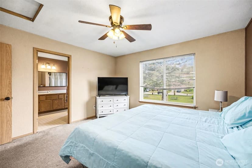 Property photo for 5520 Cricket Ln Se, Lacey photo 20