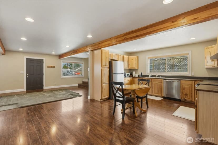 Property photo for 1215 30th Avenue, Longview photo 8