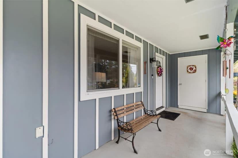 Property photo for 620 174th Street S, Spanaway photo 3