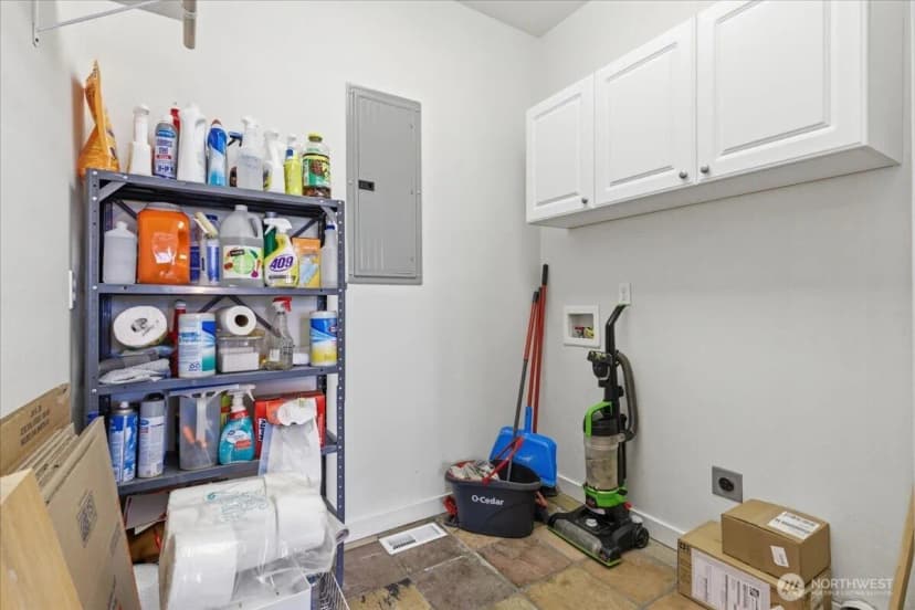 Property photo for 55676 Bay Area Dr Ne, Electric City photo 15