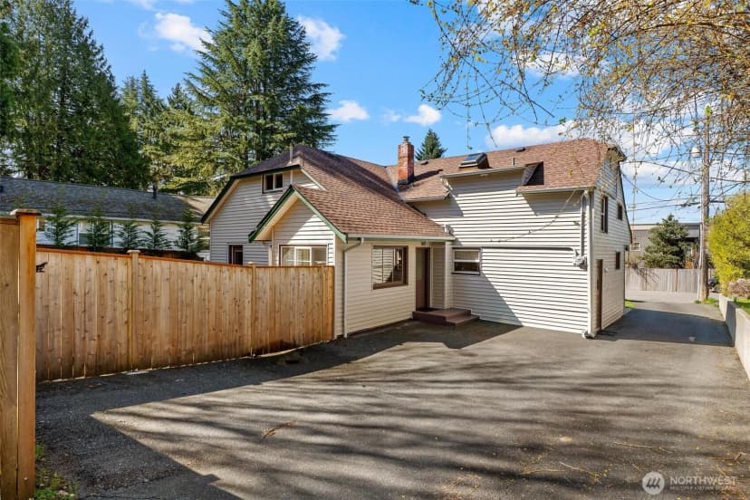 Property photo for 12700 37th Avenue Ne, Seattle photo 37