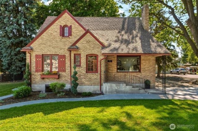 Property photo for 317 Main Street, Waitsburg