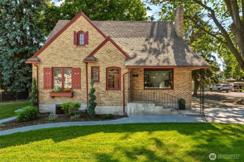 Property photo for 317 Main Street, Waitsburg