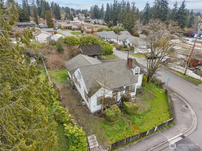 Property photo for 1405 75th Street Se, Everett photo 6