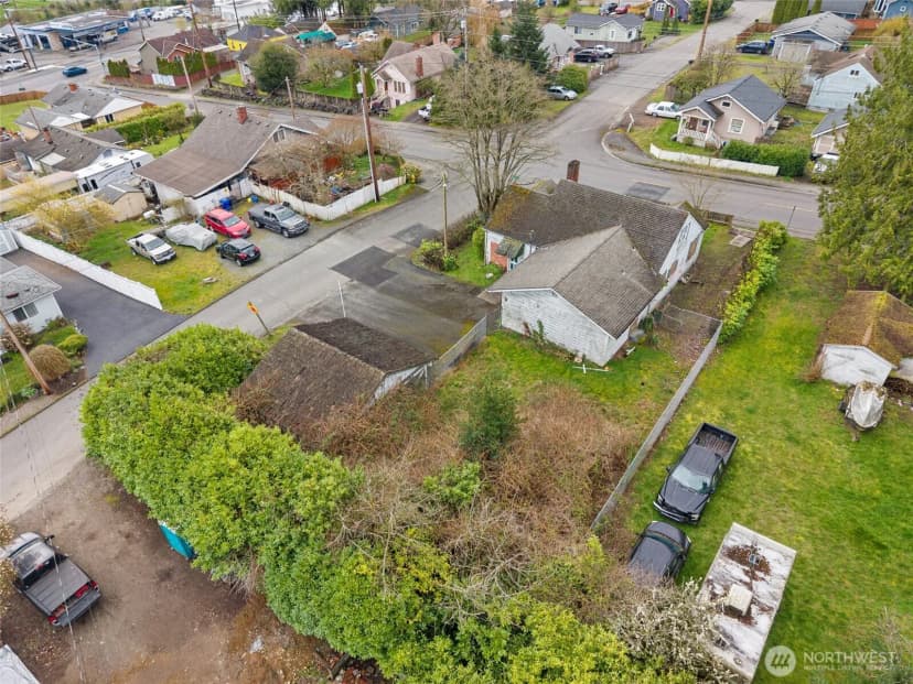 Property photo for 1405 75th Street Se, Everett photo 8