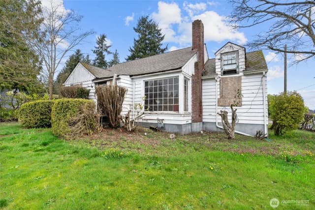 Property photo for 1405 75th Street Se, Everett photo 2