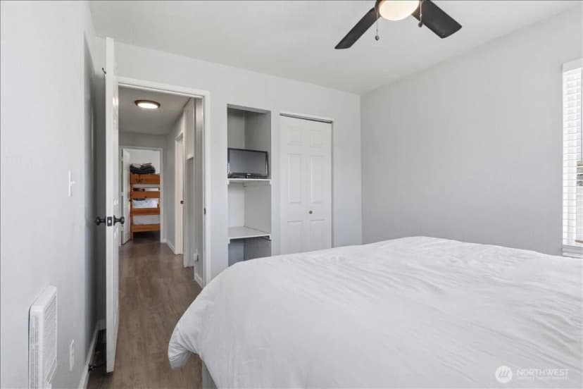 Property photo for 328 Sunny Drive, Electric City photo 14
