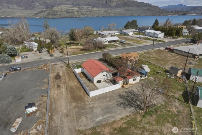 Property photo for 328 Sunny Drive, Electric City photo 26