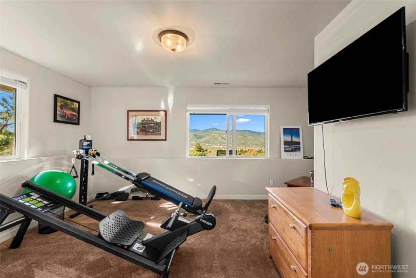 Property photo for 810 Briarwood Drive, East Wenatchee photo 27