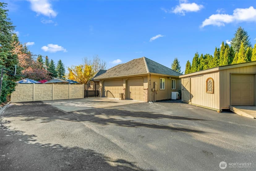 Property photo for 810 Briarwood Drive, East Wenatchee photo 35