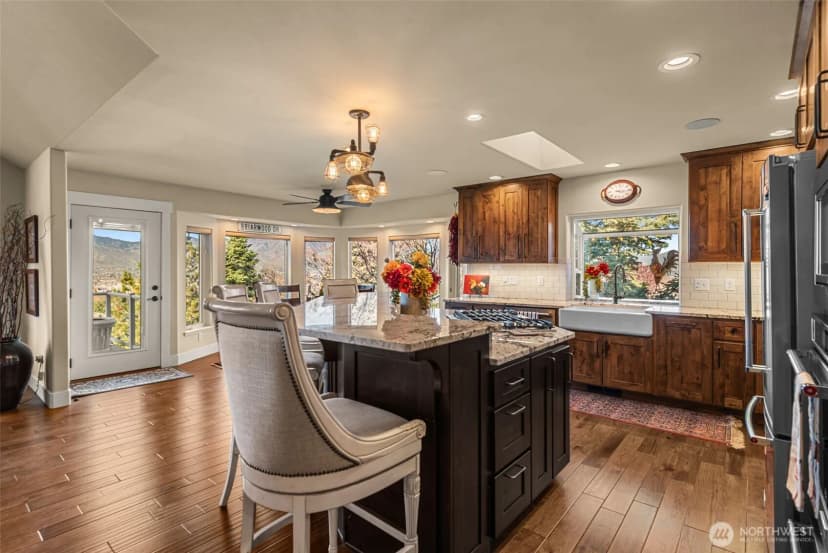 Property photo for 810 Briarwood Drive, East Wenatchee photo 12