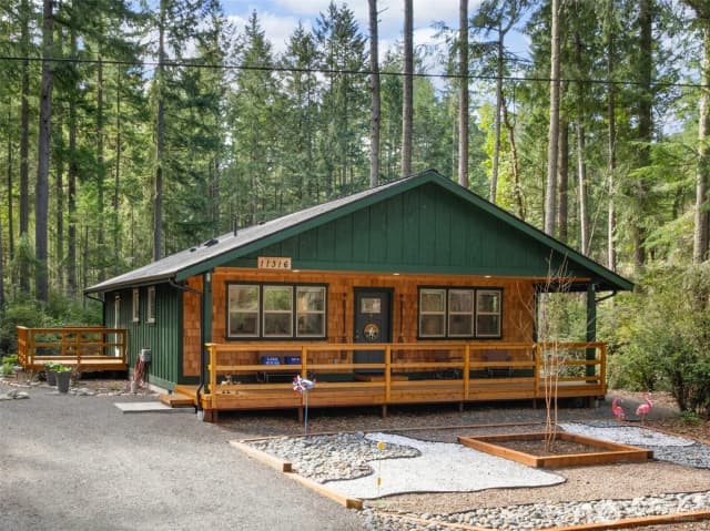 Property photo for 11316 Laurel Place, Anderson Island