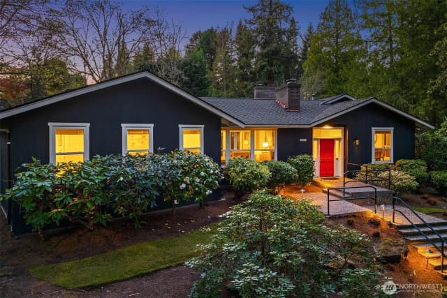 Property photo for 2001 77th Avenue Ne, Medina