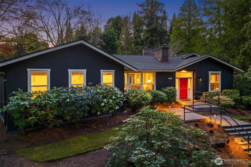 Property photo for 2001 77th Avenue Ne, Medina