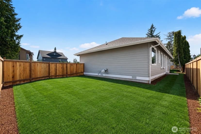 Property photo for 11014 6th Avenue W #b, Everett photo 14