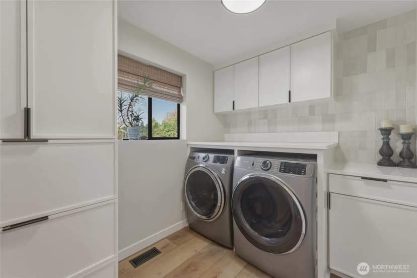 Property photo for 355 Se Highland Park Drive, College Place photo 32