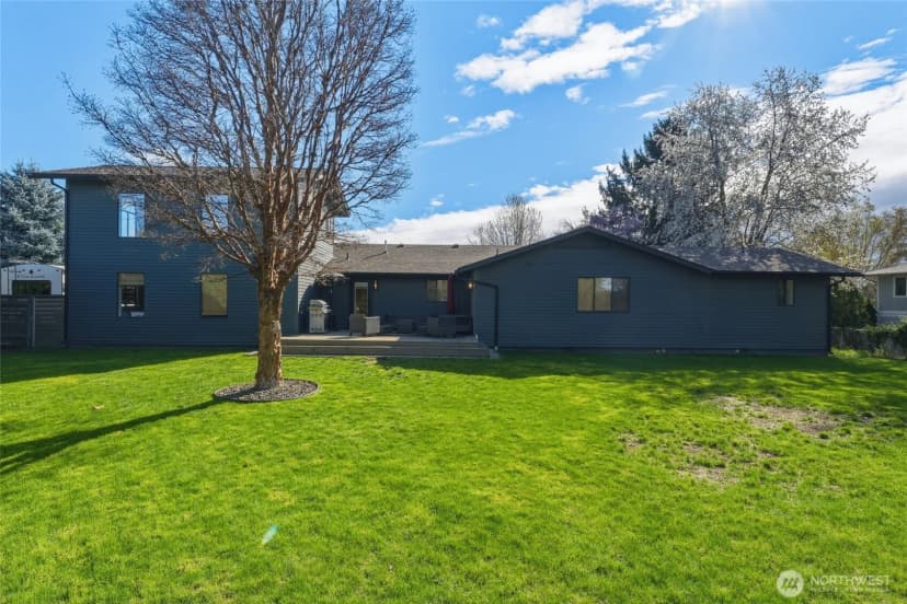 Property photo for 355 Se Highland Park Drive, College Place photo 8