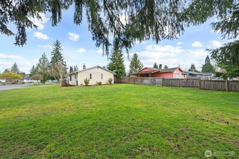 Property photo for 9017 57th Drive Ne, Marysville photo 26