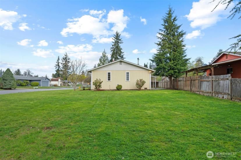 Property photo for 9017 57th Drive Ne, Marysville photo 27