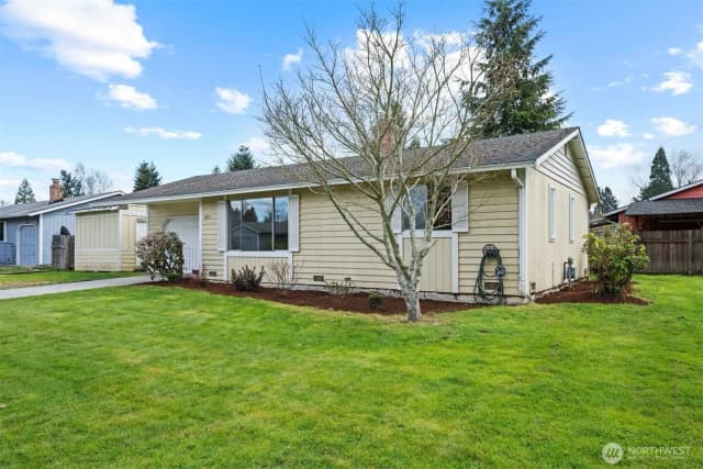 Property photo for 9017 57th Drive Ne, Marysville photo 2