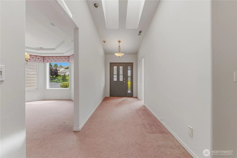 Property photo for 1380 Eastmont Avenue #401, East Wenatchee photo 4