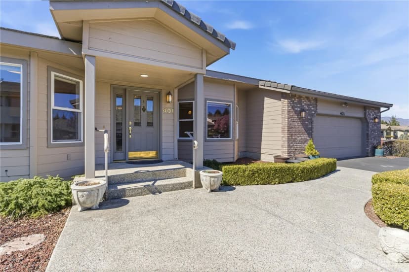 Property photo for 1380 Eastmont Avenue #401, East Wenatchee photo 3