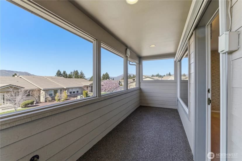 Property photo for 1380 Eastmont Avenue #401, East Wenatchee photo 32