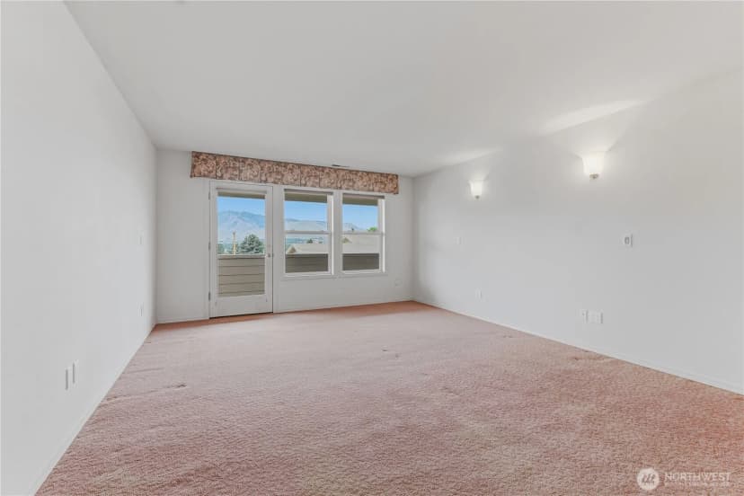 Property photo for 1380 Eastmont Avenue #401, East Wenatchee photo 21