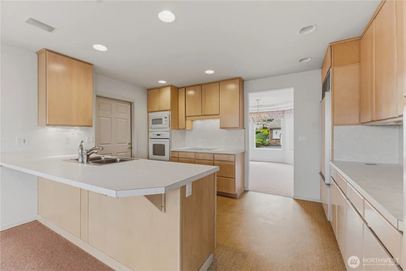 Property photo for 1380 Eastmont Avenue #401, East Wenatchee photo 8