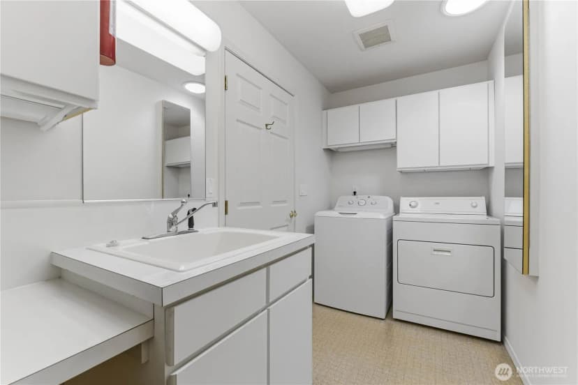 Property photo for 1380 Eastmont Avenue #401, East Wenatchee photo 27