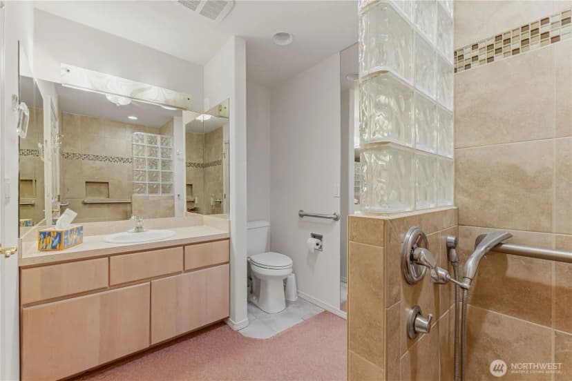 Property photo for 1380 Eastmont Avenue #401, East Wenatchee photo 25