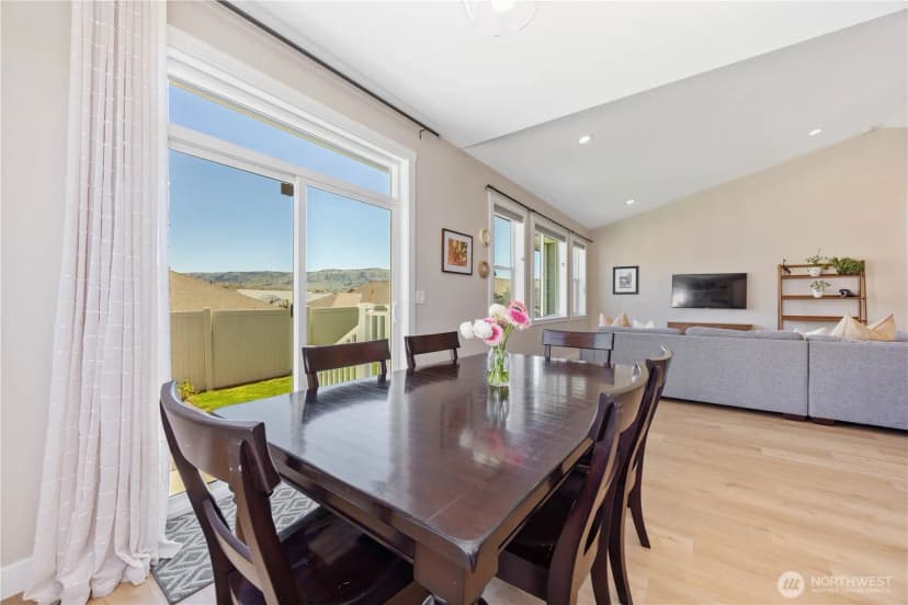 Property photo for 452 Spring View Place, Chelan photo 11