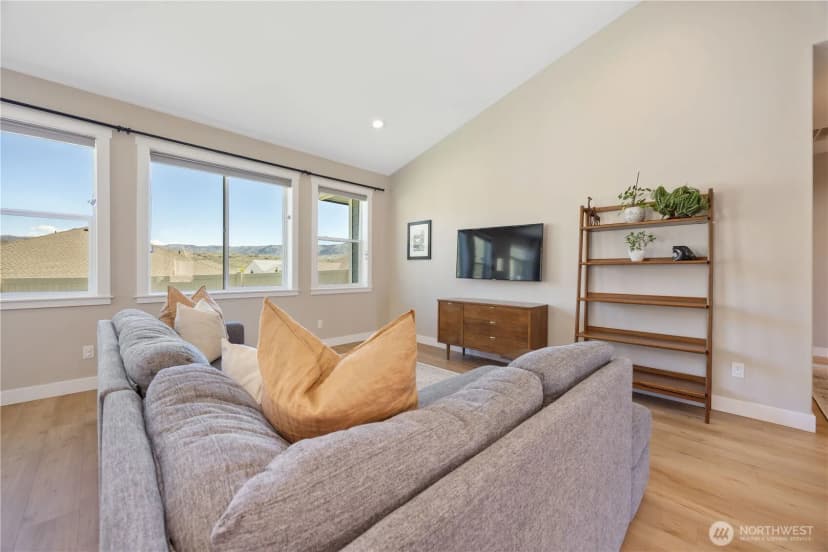 Property photo for 452 Spring View Place, Chelan photo 6