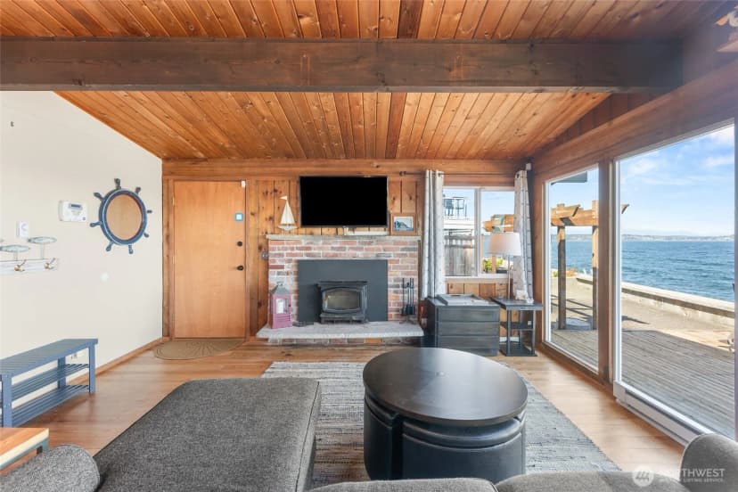 Property photo for 10873 Point Vashon Drive Sw, Vashon photo 7