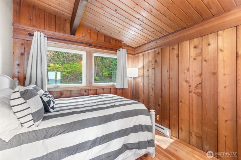 Property photo for 10873 Point Vashon Drive Sw, Vashon photo 19