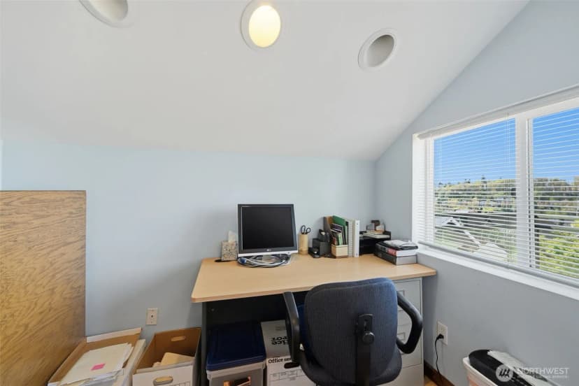 Property photo for 817 20th Avenue S, Seattle photo 22
