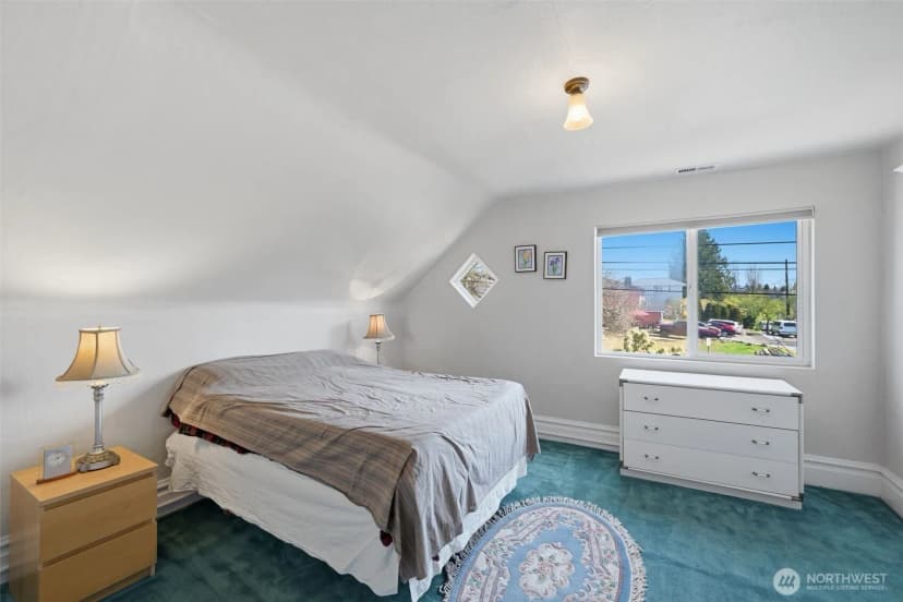 Property photo for 817 20th Avenue S, Seattle photo 24