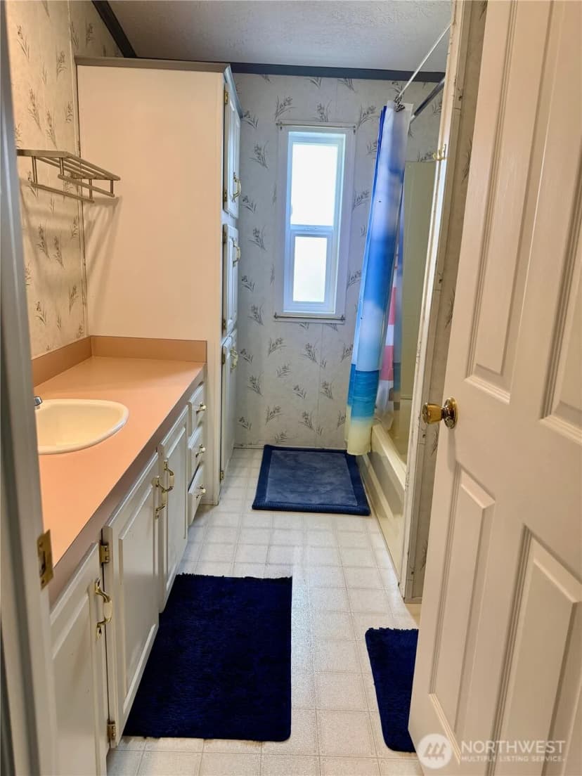 Property photo for 31308 N Place, Ocean Park photo 11