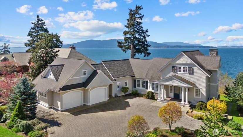 Property photo for 32 Shorewood Drive, Bellingham photo 3