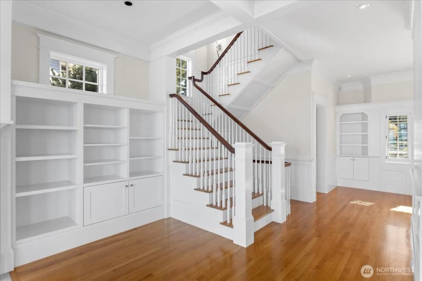 Property photo for 32 Shorewood Drive, Bellingham photo 29