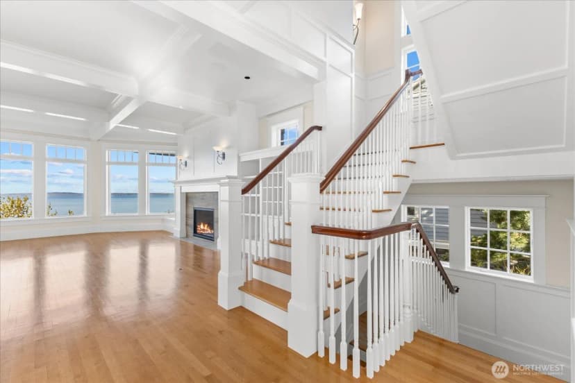 Property photo for 32 Shorewood Drive, Bellingham photo 32
