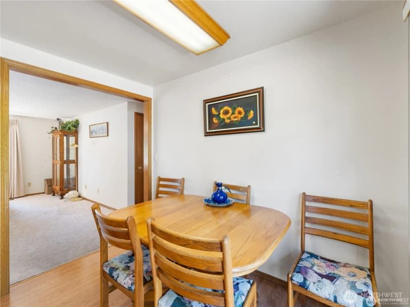 Property photo for 1205 S Walnut Street, Burlington photo 13