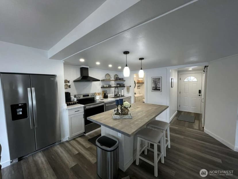 Property photo for 2319 Sw Lake Roesiger Road, Snohomish photo 10