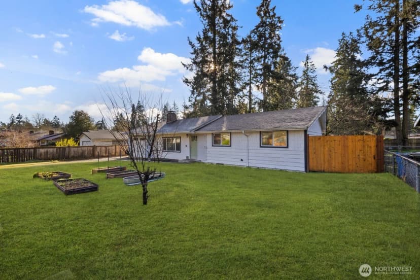 Property photo for 9808 Lawndale Avenue Sw, Lakewood photo 9