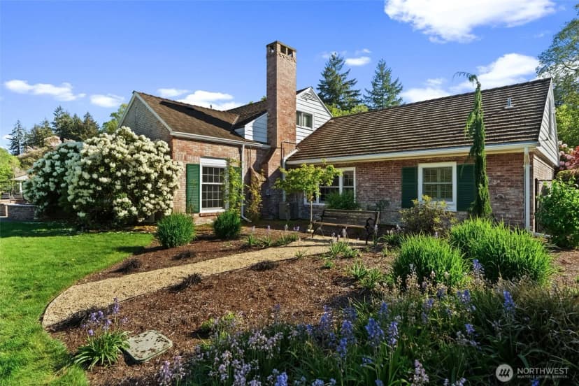 Property photo for 11309 Clovercrest Drive Sw, Lakewood photo 36