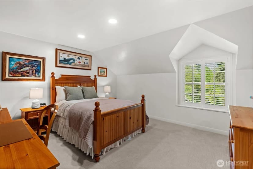 Property photo for 11309 Clovercrest Drive Sw, Lakewood photo 34